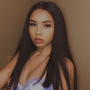 Meet your Posher, Angelica